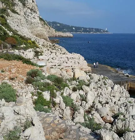 Cap De